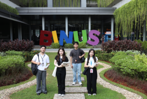 Saat Orang Tua dan Anak Menentukan Pilihan Universitas, BINUS University Menghadirkan Program Beasiswa untuk Tahun Akademik 2027/2028
